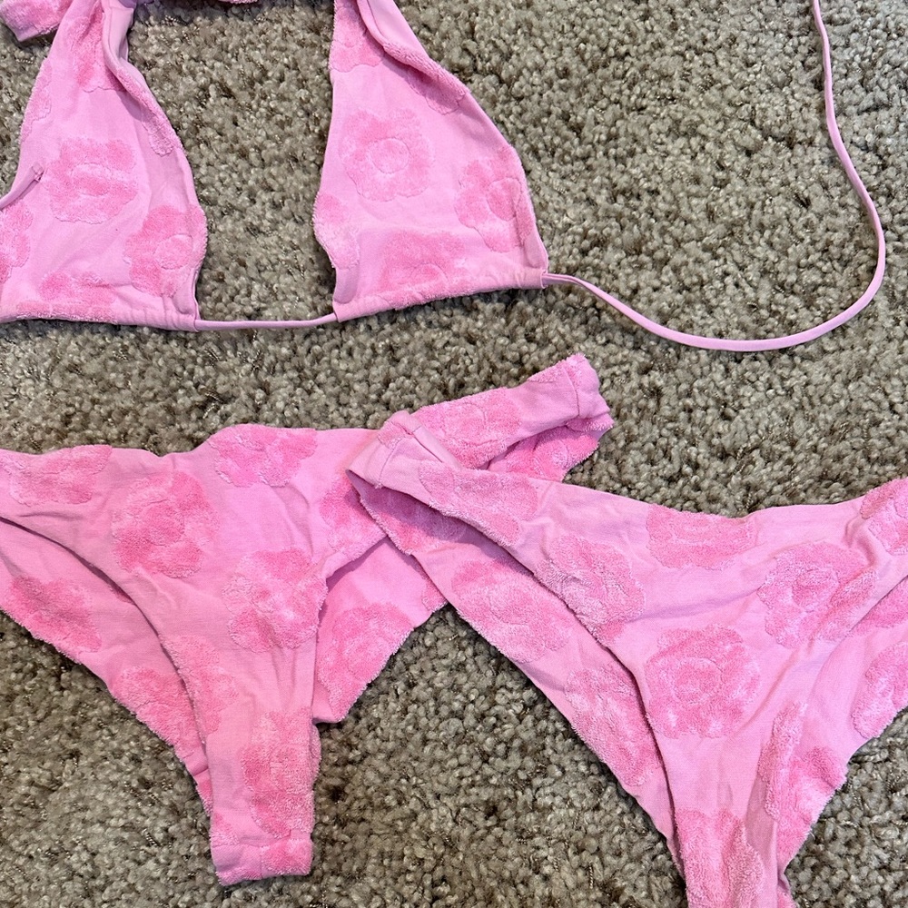 Frankie’s bikinis swimsuit